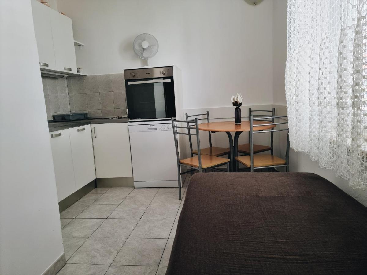 Fani Apartments Podstrana Eksteriør bilde